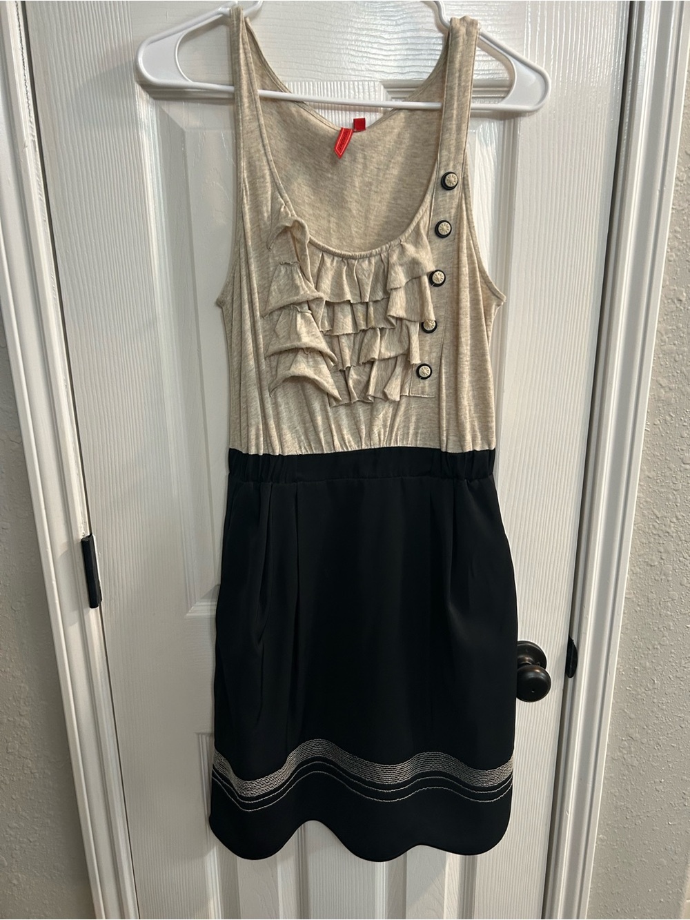 Anthropologie ONE SEPTEMBER Dress Count The Waves Black Ivory Ruffle Front Sz S